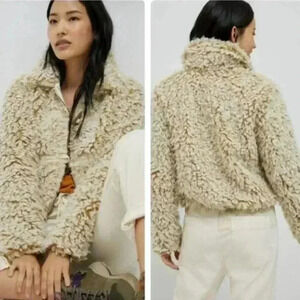 Anthropologie “Brenna” Faux Fur “Teddy” Short Coat In Cream Extra Small EUC!